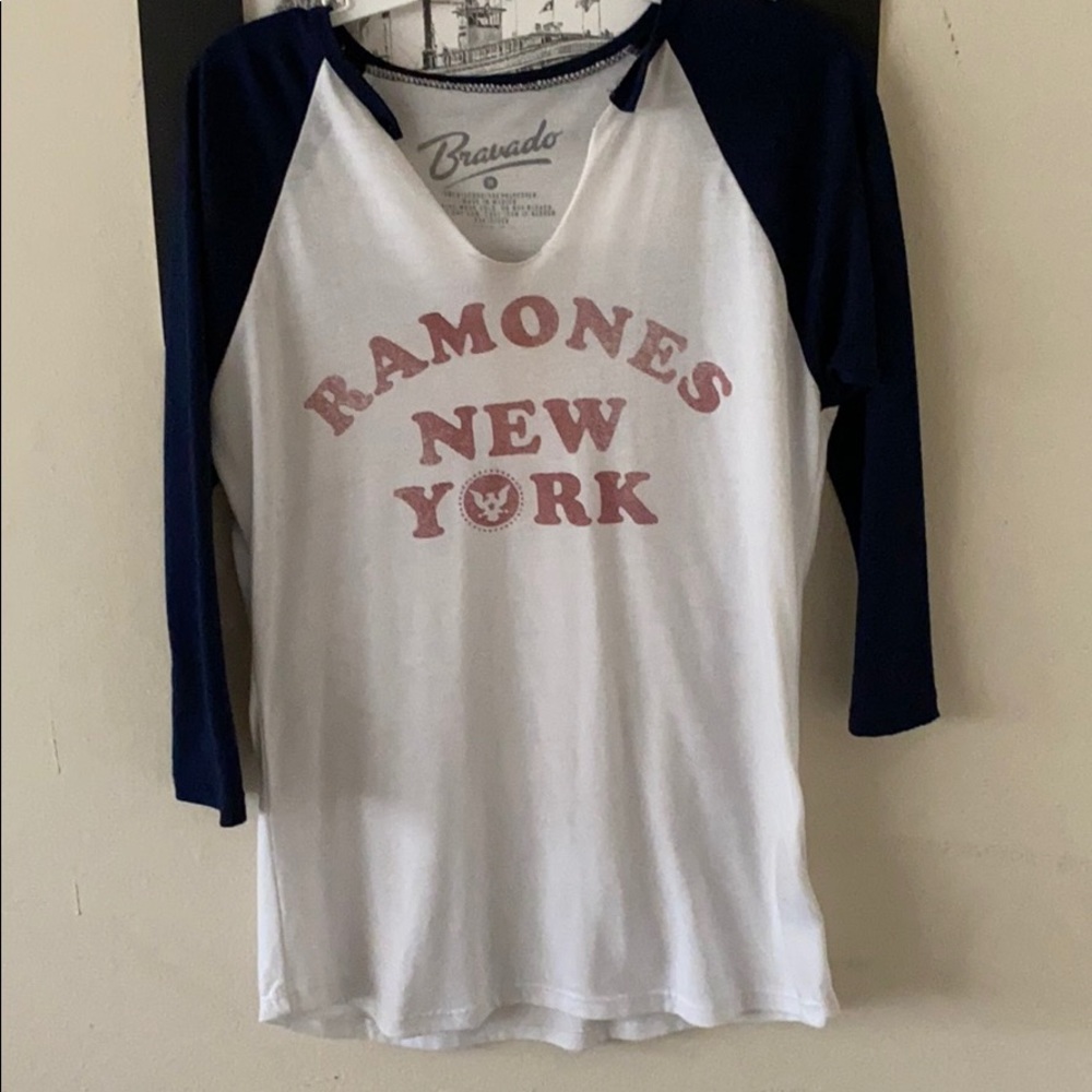 Half sleeve shirt